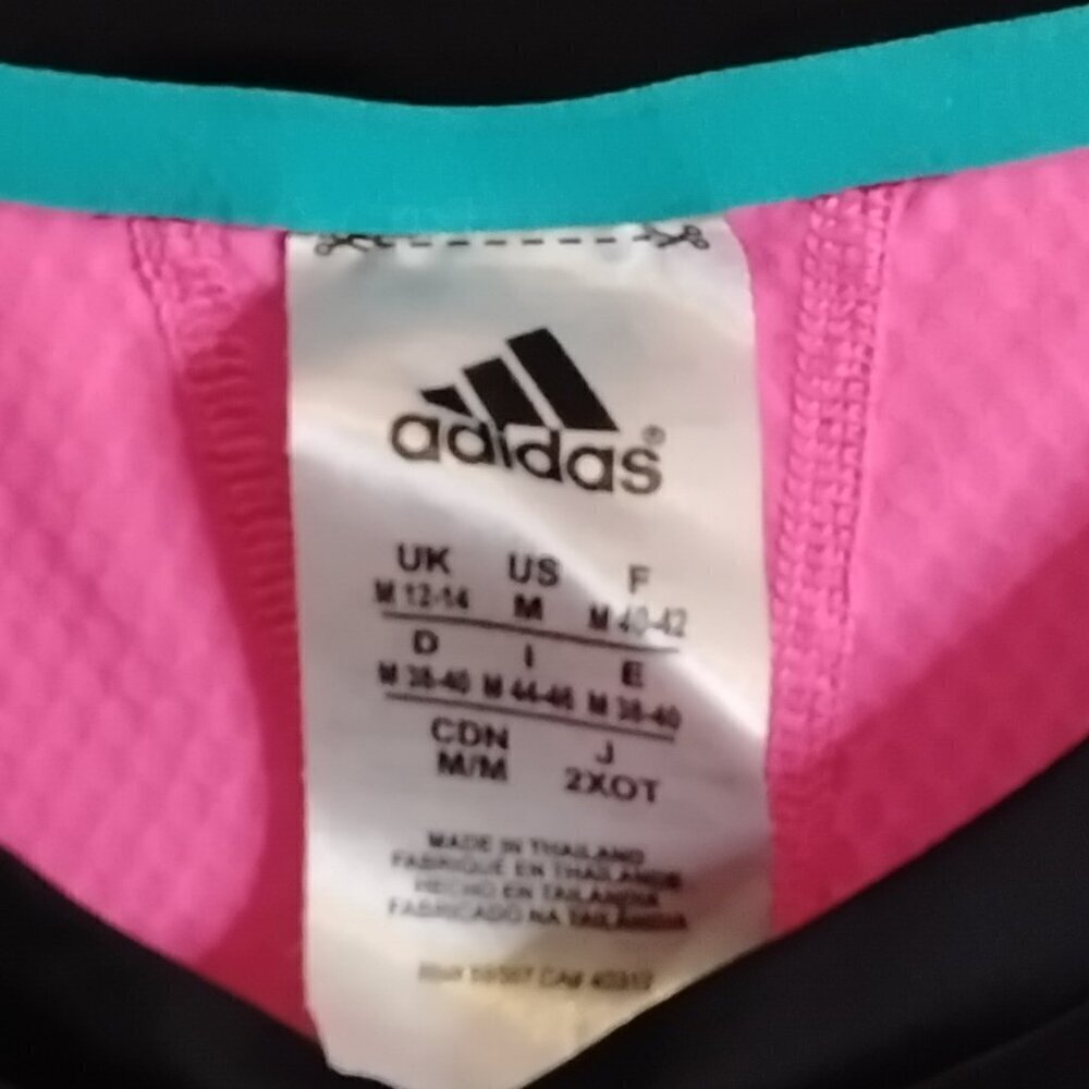 ๐ Adidas - Picture 2 of 2